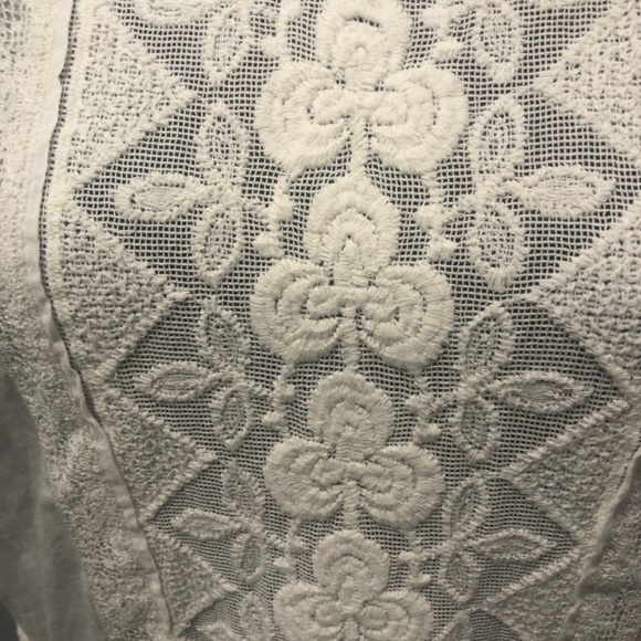 White Emroidered Feminie Boho Chic Cotton Petits Hauts Boutique Dress - Picture 2 of 6